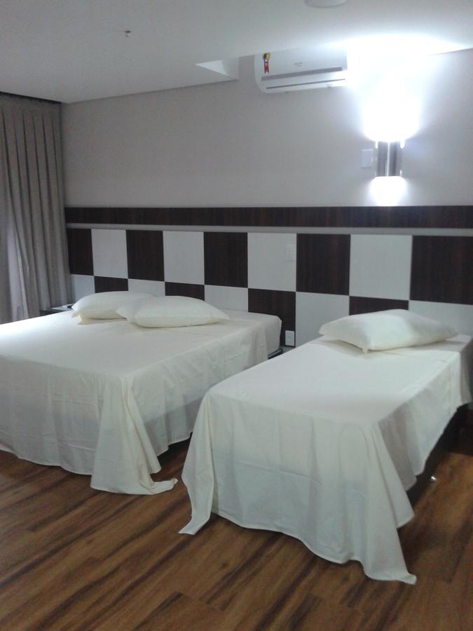 Hotel Maestro Villa Do Lago Toledo Екстер'єр фото