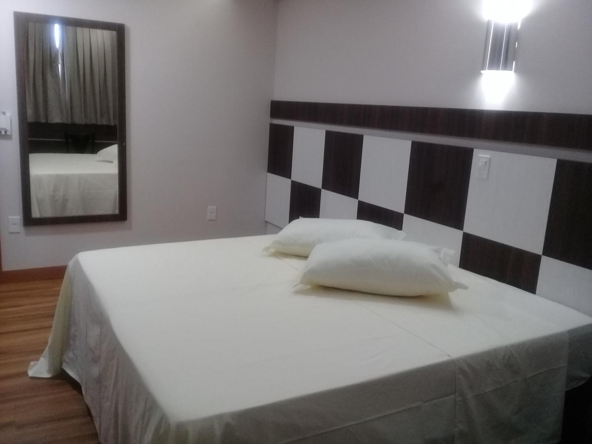 Hotel Maestro Villa Do Lago Toledo Екстер'єр фото