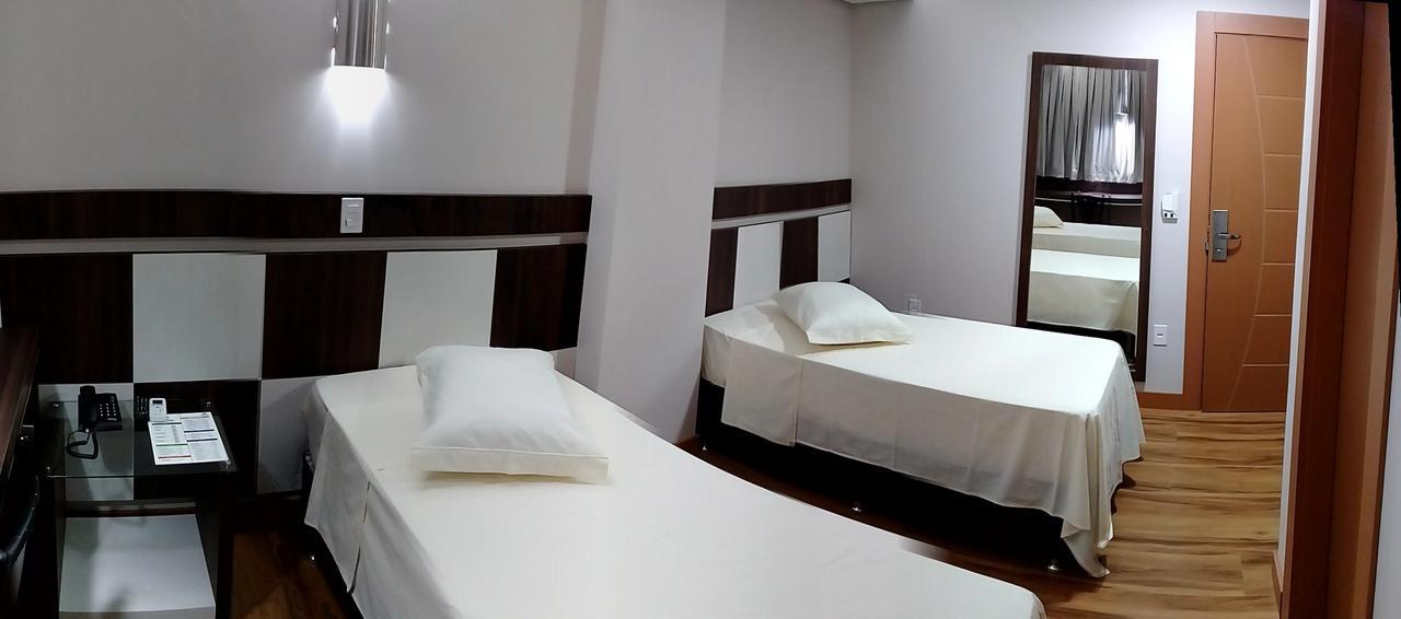 Hotel Maestro Villa Do Lago Toledo Екстер'єр фото