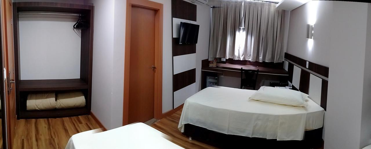 Hotel Maestro Villa Do Lago Toledo Екстер'єр фото